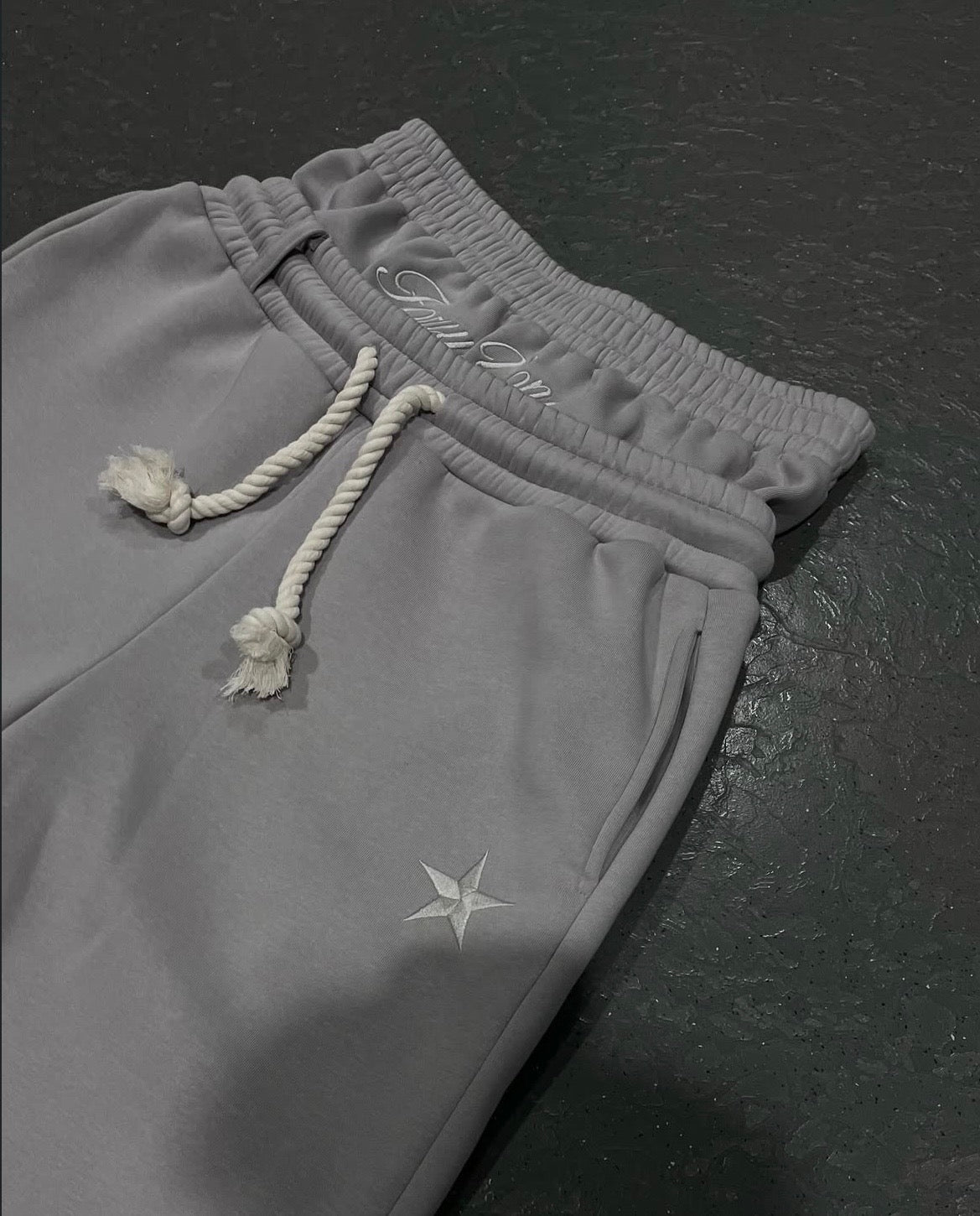 Star pattern joggers